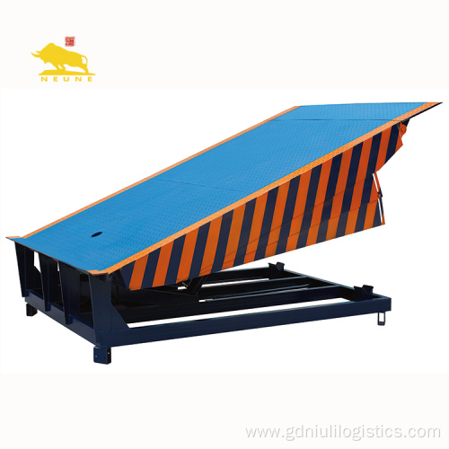 Electro-Hydraulic Lift Dock Leveller